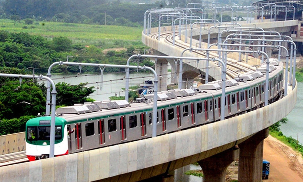 মেট্রো চলাচলের সময় বাড়ল